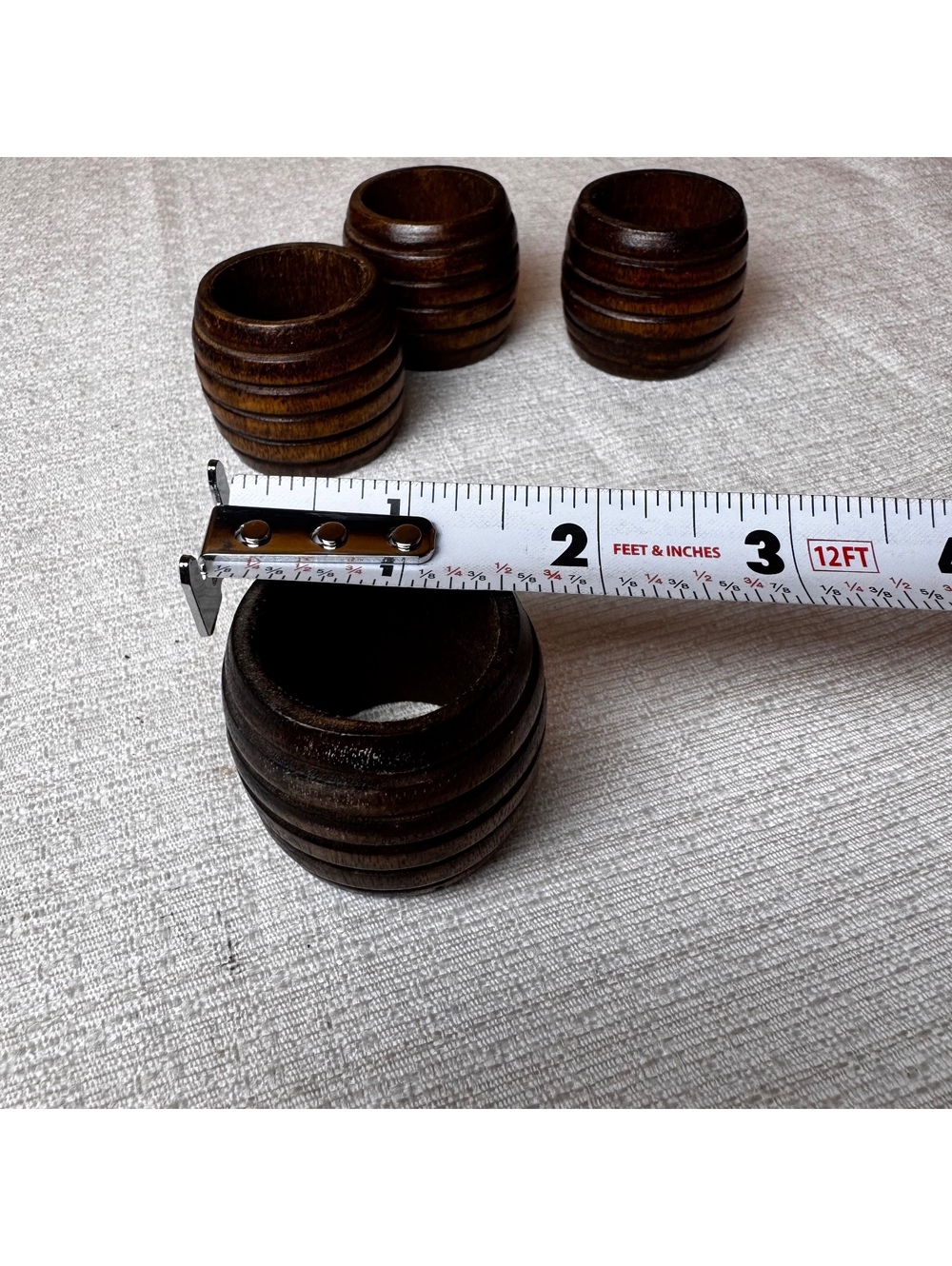 Vintage Dark Wood Napkin Rings Set Of 4 Three Ridge Rustic Table Decor - Picture 6 of 6